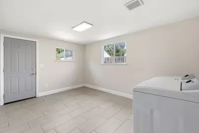 1457 Shirley Drive, Sacramento, CA 95822 - Photo 16
