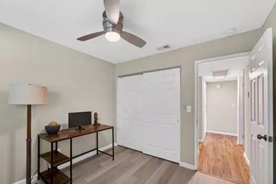 7993 La Riviera Drive, Sacramento, CA 95826 - Photo 24