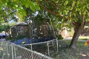 2006 S American St, Stockton, CA 95206 - Photo 2