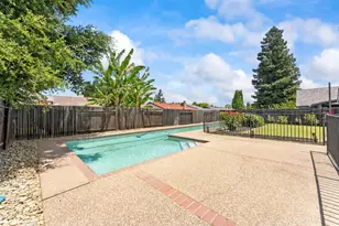8913 Melodic Ct, Elk Grove, CA 95624 - Photo 48