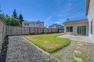 9446 Grasmeer Way, Elk Grove, CA 95624 - Photo 60