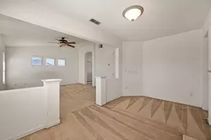 9446 Grasmeer Way, Elk Grove, CA 95624 - Photo 40