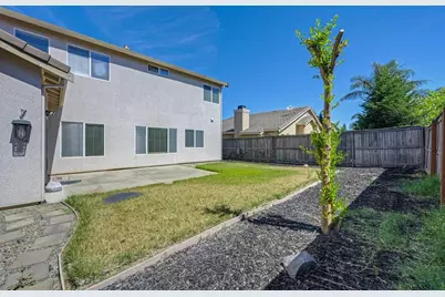 9446 Grasmeer Way, Elk Grove, CA 95624 - Photo 58
