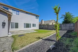 9446 Grasmeer Way, Elk Grove, CA 95624 - Photo 58