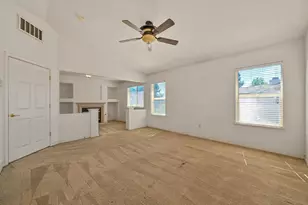 9446 Grasmeer Way, Elk Grove, CA 95624 - Photo 36