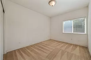 9446 Grasmeer Way, Elk Grove, CA 95624 - Photo 28