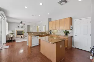 5388 Hartona Way, Sacramento, CA 95835 - Photo 10
