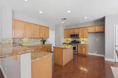 5388 Hartona Way, Sacramento, CA 95835 - Photo 8