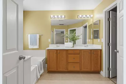 5388 Hartona Way, Sacramento, CA 95835 - Photo 18