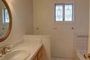 2124 Verano St, Sacramento, CA 95838 - Photo 12