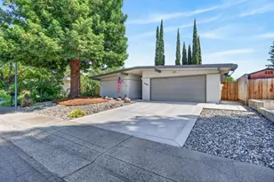 4952 Clear Cir, Carmichael, CA 95608 - Photo 2