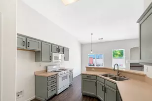 3990 Black Butte Cir, Stockton, CA 95209 - Photo 2