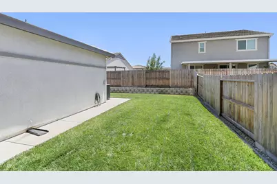 11974 Armandi Way, Rancho Cordova, CA 95742 - Photo 36