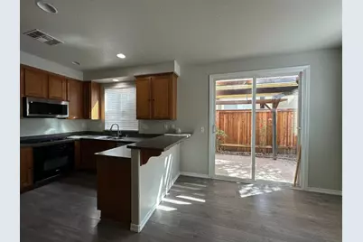 11 Crevalle Place, Sacramento, CA 95835 - Photo 10