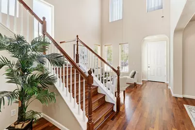 5001 Millner Way, Elk Grove, CA 95757 - Photo 4