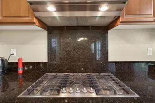 829 Hildebrand Cir, Folsom, CA 95630 - Photo 8