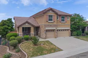 829 Hildebrand Cir, Folsom, CA 95630 - Photo 2