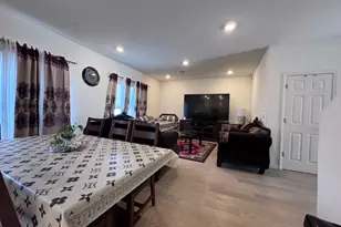 3000 Sky Watch Wy, Roseville, CA 95747 - Photo 8