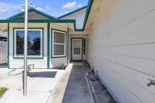 663 Carr Way, Galt, CA 95632 - Photo 4