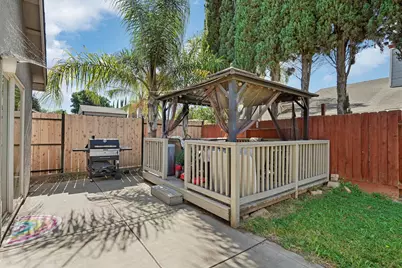 1910 Burney Falls Drive, Stockton, CA 95206 - Photo 18
