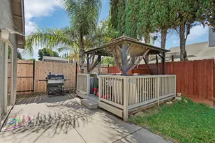 1910 Burney Falls Dr, Stockton, CA 95206 - Photo 18