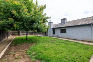 4423 Capurso Dr, Turlock, CA 95382 - Photo 38