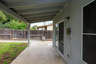 4423 Capurso Dr, Turlock, CA 95382 - Photo 32