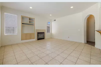 813 Boulder Avenue, Lathrop, CA 95330 - Photo 8