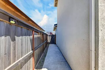 1254 Abrozo Way, Plumas Lake, CA 95961 - Photo 38