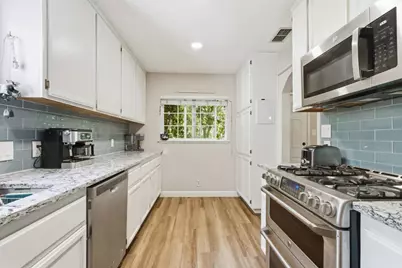 910 Pennsylvania Place, Davis, CA 95616 - Photo 8