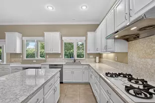 1968 Shropshire St, Roseville, CA 95747 - Photo 14