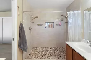 8638 Hampton Hill Ct, Sacramento, CA 95828 - Photo 22