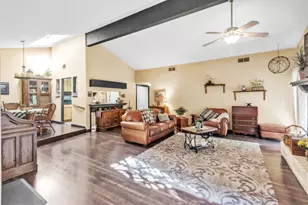 7702 Southcliff Dr, Fair Oaks, CA 95628 - Photo 4