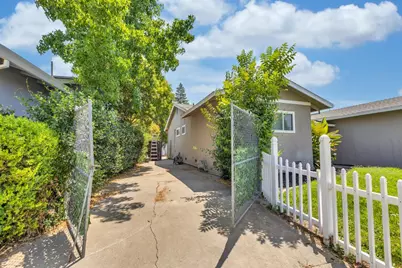6708 Woodmore Oaks, Orangevale, CA 95662 - Photo 4
