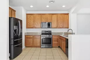 2836 Hawaiian Petrel Ave, Modesto, CA 95355 - Photo 16