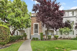 701 Gibson Dr, Roseville, CA 95678 - Photo 2