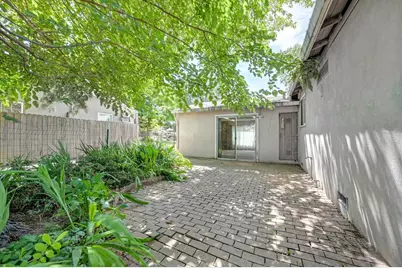 8012 Wonder Street, Citrus Heights, CA 95610 - Photo 24