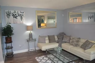 5953 Bamford Dr, Sacramento, CA 95823 - Photo 6