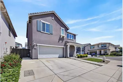 8247 Blue Coral Avenue, Elk Grove, CA 95757 - Photo 2