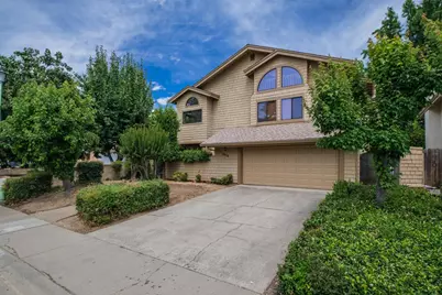 2956 Red Hawk Way, Sacramento, CA 95833 - Photo 2