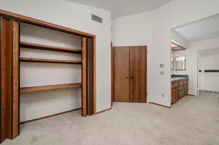 2956 Red Hawk Way, Sacramento, CA 95833 - Photo 64