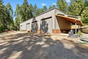 17607 Hooker Oak Rd, Nevada City, CA 95959 - Photo 32