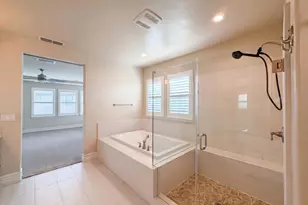 5601 Lakepointe Dr, Rocklin, CA 95677 - Photo 22