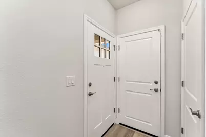 8032 Challis Circle, Roseville, CA 95747 - Photo 34
