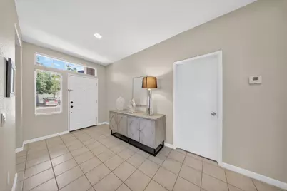 9534 Rockybrook Way, Elk Grove, CA 95624 - Photo 16