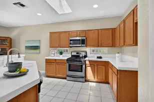 9534 Rockybrook Way, Elk Grove, CA 95624 - Photo 48