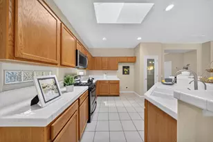 9534 Rockybrook Way, Elk Grove, CA 95624 - Photo 30