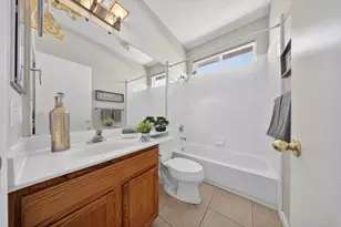 9534 Rockybrook Way, Elk Grove, CA 95624 - Photo 44