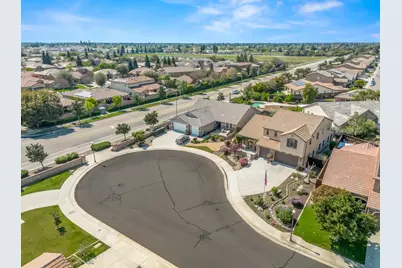 1178 Blackwood Avenue, Clovis, CA 93619 - Photo 4