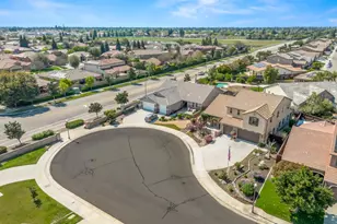 1178 Blackwood Ave, Clovis, CA 93619 - Photo 4